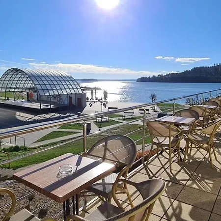 Penzion Port Club & Restaurant 3*