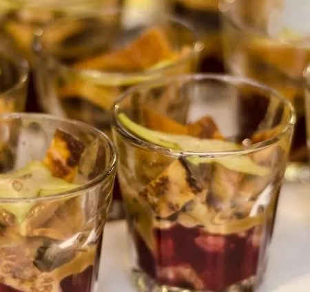 Port Club & Restaurant 게스트하우스