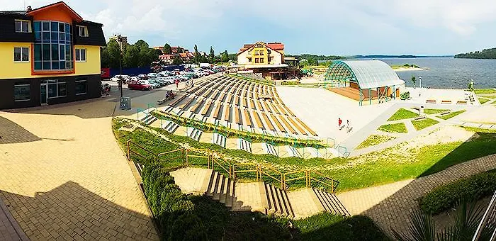 Port Club & Restaurant Penzion